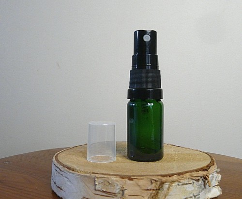 Butelka szklana 10 ml zielona spray spryskiwacz.jpg