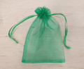 woreczki-z-organzy-prezent-rollon-zielony-5.png